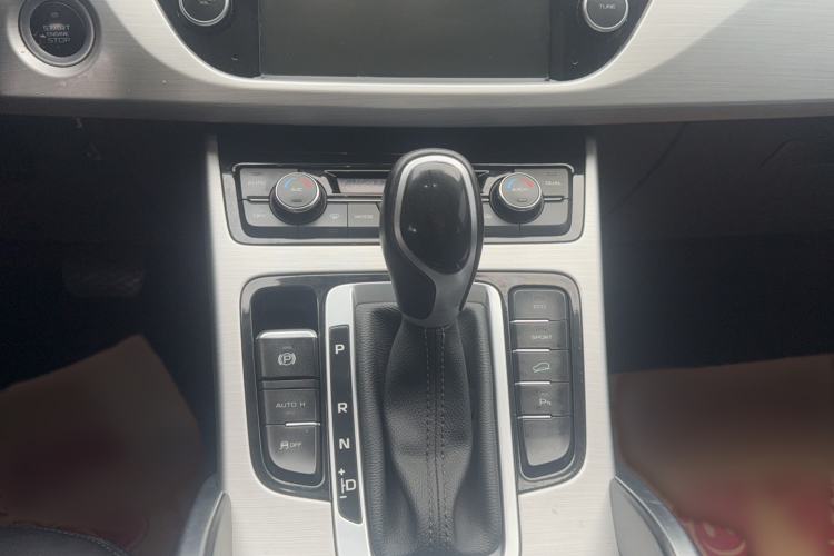 Used Geely Auto Emgrand X7 Sport 2016 1.8TD Automatic Smart Connectivity Version
