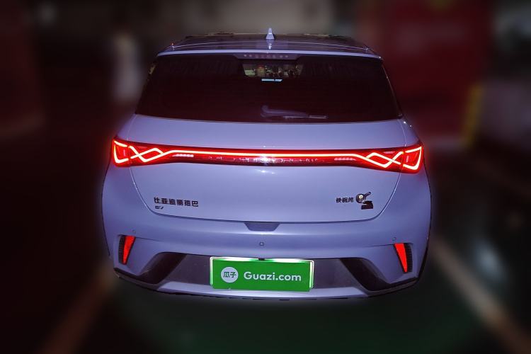 Used BYD Dolphin 2023 420 km Fashion Edition
