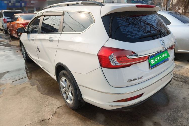 Used Baojun 310W 2017 1.5L Manual Fashion Edition China VI
