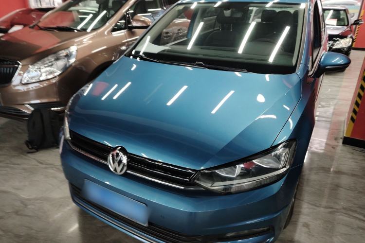 Used Volkswagen Touran 2018 Volkswagen Touran L 280TSI DSG Comfort Edition 7 Seats China VI Standard