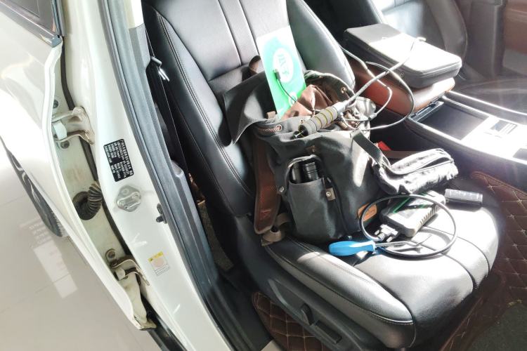 Used GAC Trumpchi GS8 2017 320T Two-Wheel Drive Luxury Smart Connectivity Version (7 Seats)
