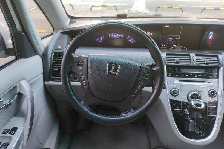 Used Luxgen Great 7 MPV 2013 2.0T Luxury Model