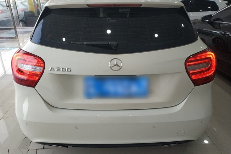 Used Mercedes-Benz A-Class 2015 A 200 Fashion Model