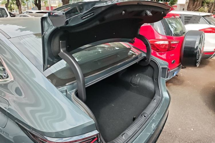 Used Chery Fengyun A8L 2025 1.5 TGDI 145 km Luxury Version
