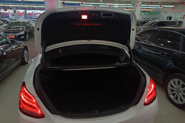 Used Mercedes-Benz C-Class 2017 C 200 L Sport Edition
