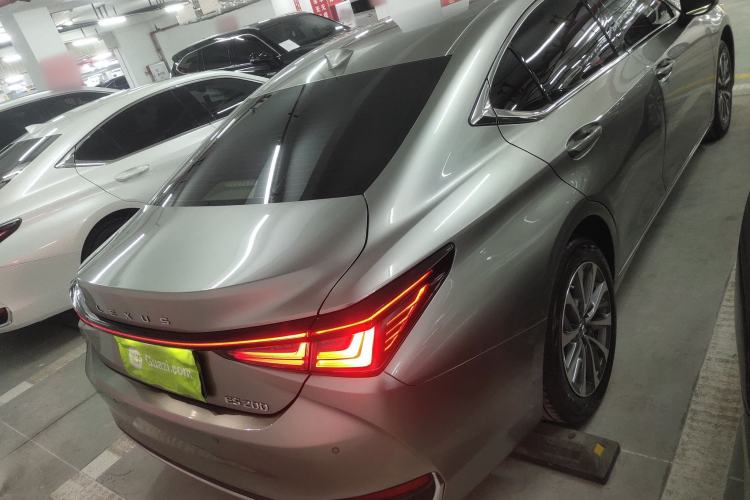 Used Lexus ES 2025 200 Premium Edition
