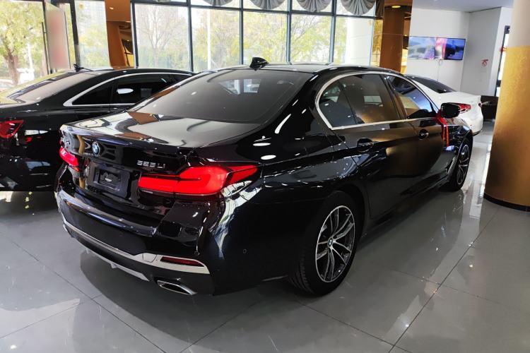 Used BMW 5 Series 2022 Second Facelift 525Li M Sport Package