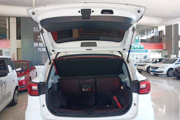 Used MG ZS 2018 1.5L Automatic Luxury Edition China V Standard
