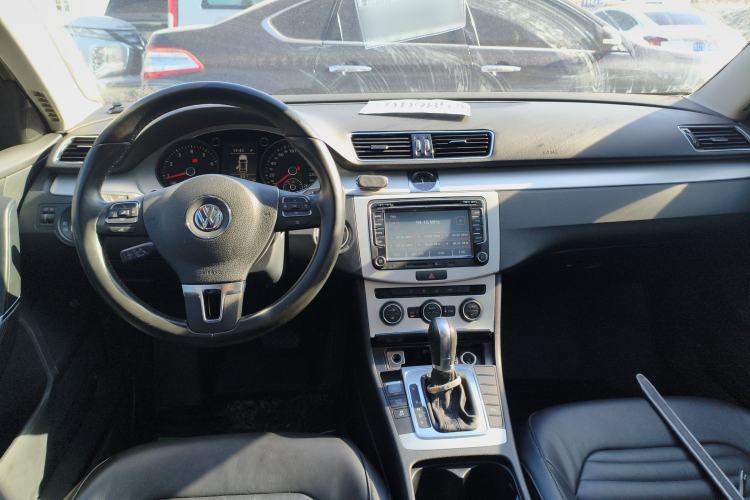 Used Volkswagen Magotan 2015 1.8TSI Advanced Model