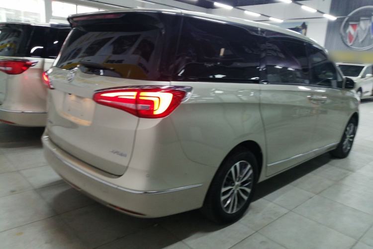 Used Buick GL8 2017 ES 28T Flagship Model China V Standard