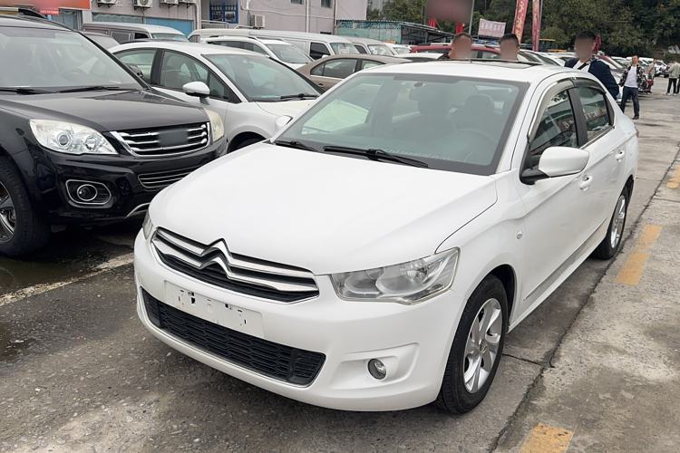 Used Citroen Elysee 2015 Zhishang Edition 1.6L Manual Fashion Model
