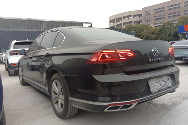 Used Volkswagen Magotan 2025 Zhongxiang Version 280TSI DSG Comfort Edition
