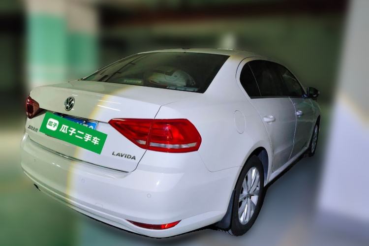 Used Volkswagen Lavida 2017 1.6L Automatic Comfort Edition