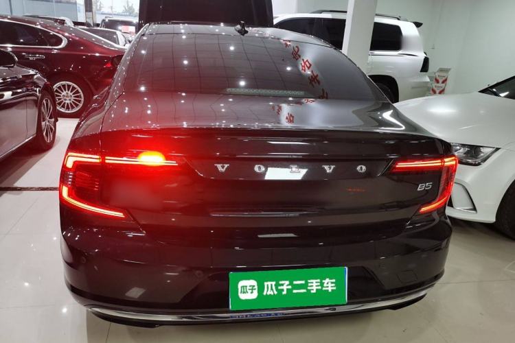 Used Volvo S90 2022 B5 Zhiyuan Luxury Edition
