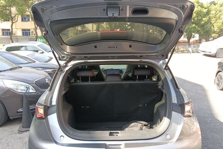 Used BYD Dolphin 2021 405 km Fashion Edition