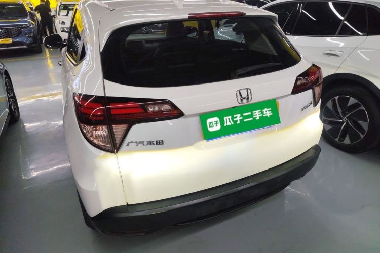 Used Honda Vezel 2017 1.8L CVT Front-Wheel Drive Pioneer Edition