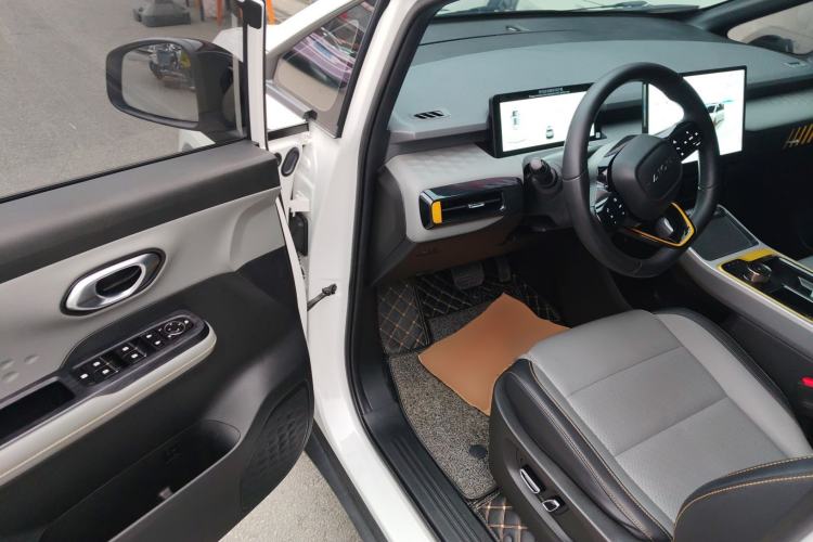 Used AION Y 2022 70 Intelligent Edition Lithium Iron Phosphate
