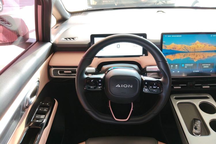 Used AION Y 2022 Plus 70 Smart Edition
