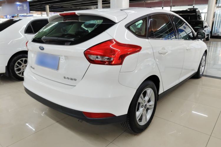 Used Ford Focus 2017 Hatchback 1.6L Automatic Comfort Plus SmartDrive Edition
