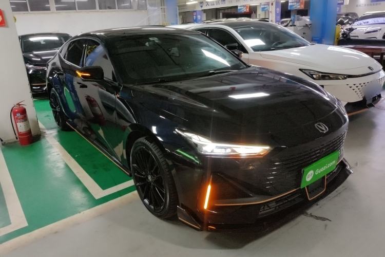 Used Changan UNI-V 2022 1.5T Sport Edition