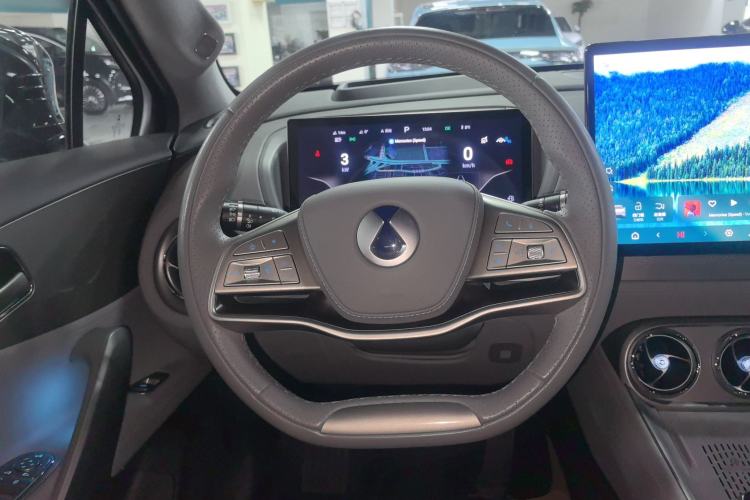 Used Denza N8 2023 Four-Wheel Drive Ultra-Hybrid Flagship Seven-Seater Version