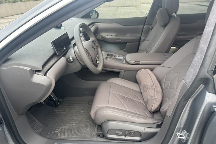 Used Nio ET7 2024 75 kWh Executive Edition
