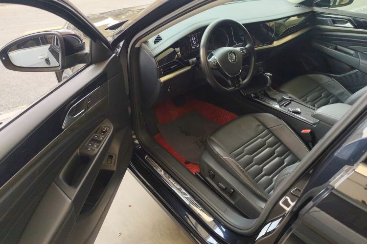 Used Volkswagen Passat 2019 330TSI Elite Edition China VI
