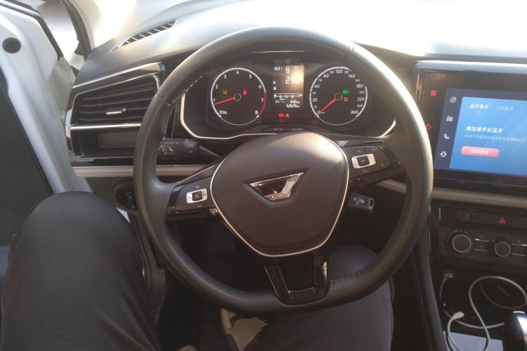 Used Jetta VS5 2023 280TSI Automatic Trend Edition
