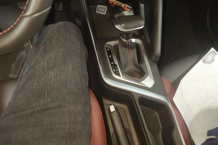 Used Geely Auto Vision X3 2021 PRO 1.5L CVT Deluxe Model
