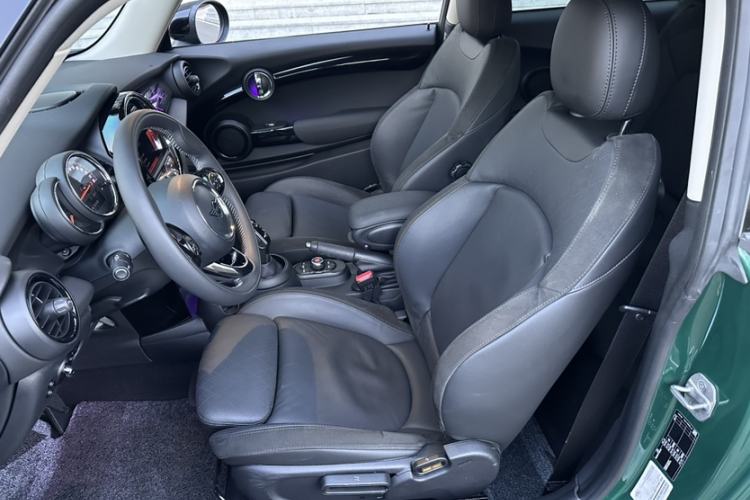 Used  MINI 2020 1.5T COOPER Artist
