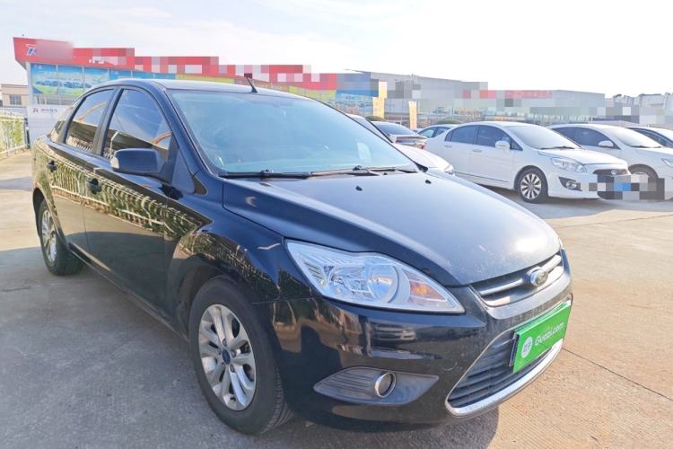 Used Ford Focus 2013 Sedan Classic 1.8L Automatic Base Model
