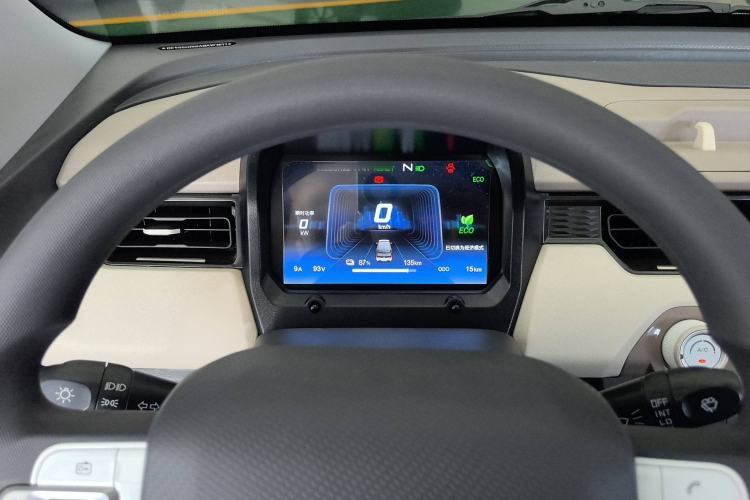 Used Chery QQ Ice Cream 2025 155km Sundae Edition
