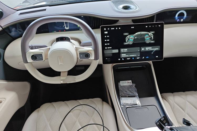 Used  11 2024 630 Rear-Wheel Drive Edition with Three Lasers
