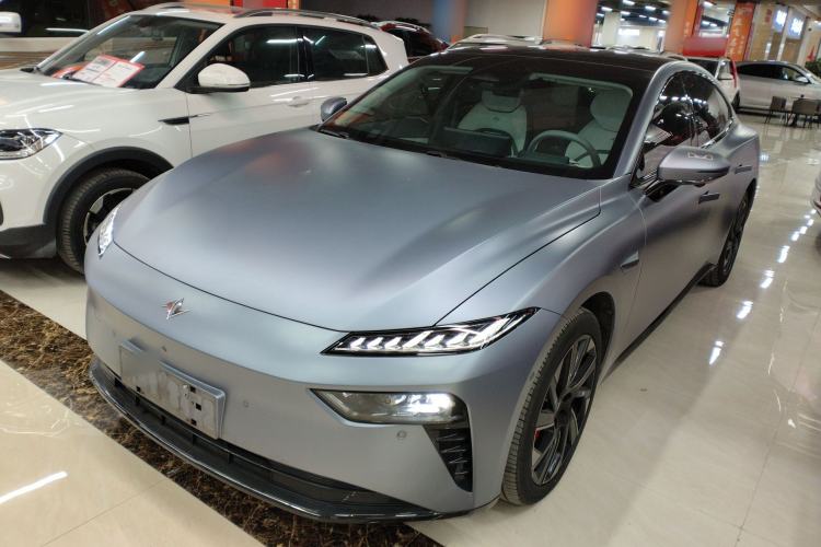 Used  eπ007 2024 Pure Electric 540 All-Wheel Drive Max Edition
