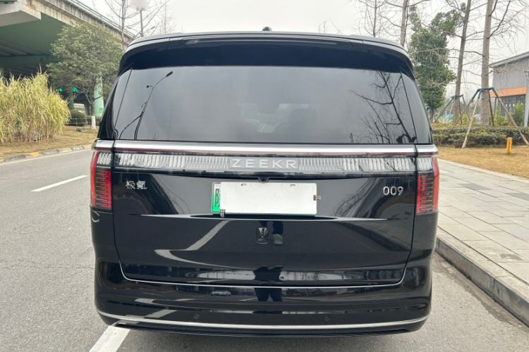 Used Zeekr 009 2022 WE Edition