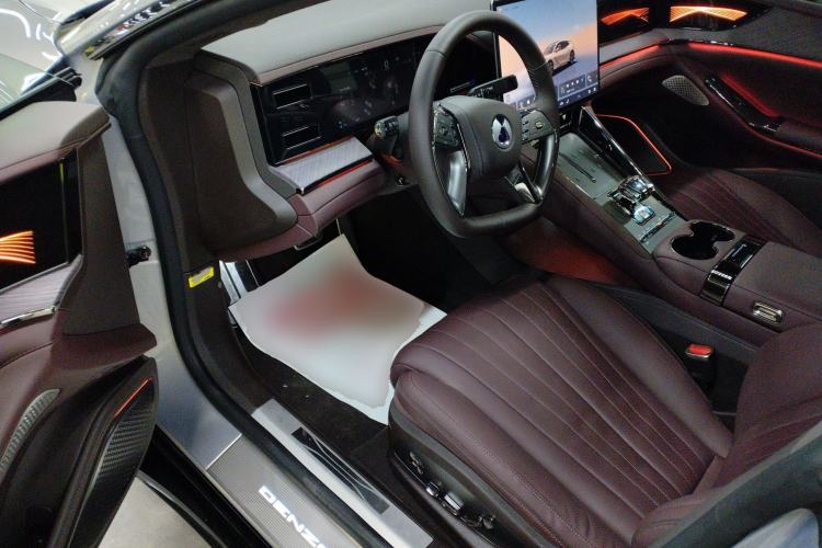 Used Denza Z9GT 2024 1100 Four-Wheel Drive Ultra Version
