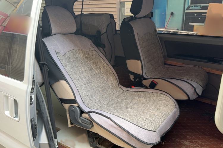 Used FORTHING Lingzhi 2018 M3L 1.6L 7-Seater Comfort Model