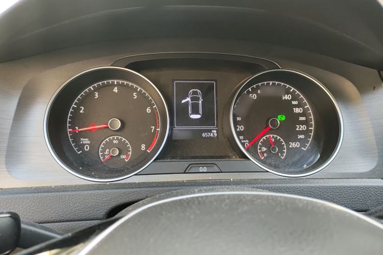 Used Volkswagen Golf 2014 1.6L Automatic Comfort Model
