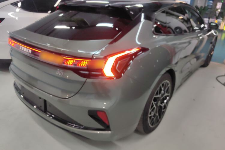 Used Zeekr 001 2025 YOU Edition 100 kWh All-Wheel Drive