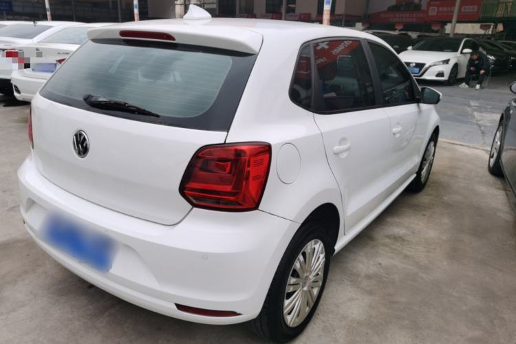 Used Volkswagen Polo 2016 1.6L Automatic Comfort Model
