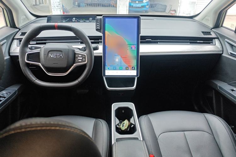 Used NETA V 2022 Chao 300 Lite Lithium Iron Phosphate
