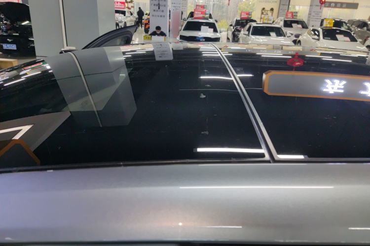 Used ONVO Luxeed L90 2025 Model—Max Six-Seater Version