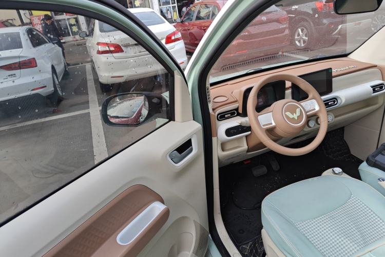 Used Wuling Hongguang MINIEV 2024 3rd Generation 215km Youth Edition