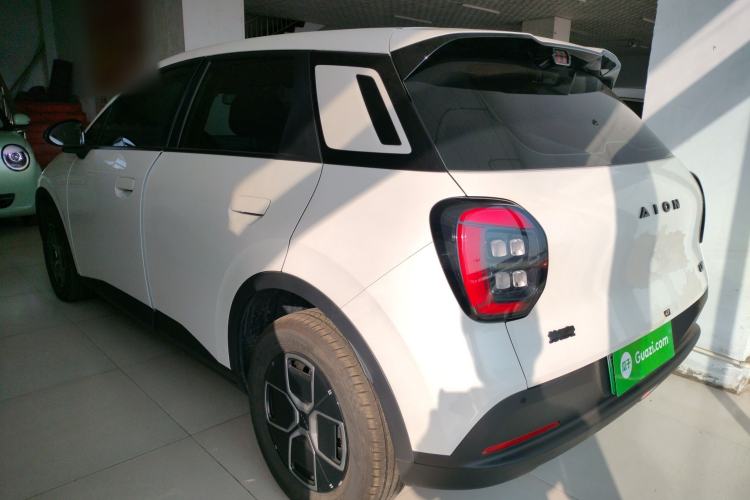 Used AION UT 2025 330 Starlight Edition
