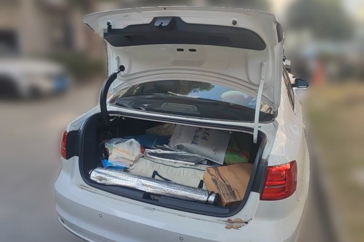 Used Volkswagen Sagitar 2015 1.6L Manual Comfort Model