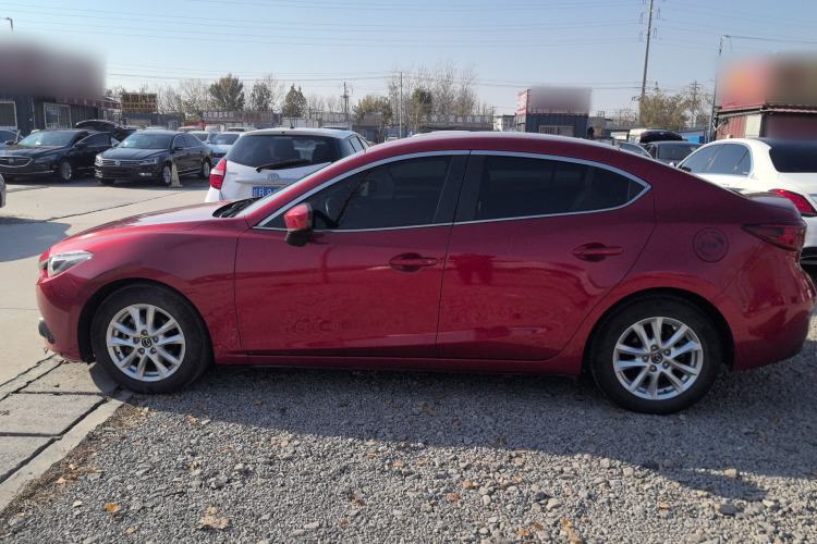 Used Mazda Mazda 3 Axela 2014 Sedan 1.5L Automatic Comfort Model
