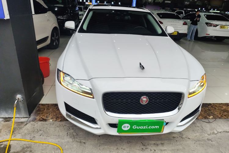 Used Jaguar XFL 2019 XFL 2.0T 250 PS Two-Wheel-Drive Luxury Edition
