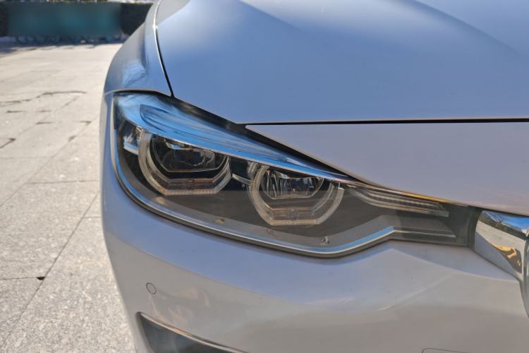 Used BMW 3 Series 2015 320Li Fashion Model
