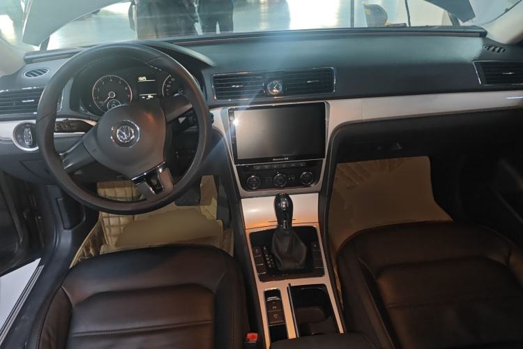 Used Volkswagen Passat 2014 1.8TSI DSG Prestige Edition
