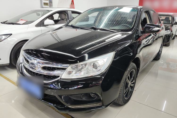 Used BYD Surui 2015 Revised Version 1.5L Manual Luxury Edition
